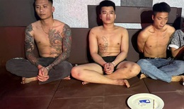 Lật tẩy quán 'karaoke gia đình' ở Hà Nội, phát hiện 9 người dương tính ma túy

