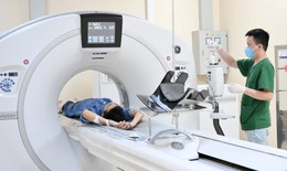 Dự thảo B&#225;o c&#225;o ch&#237;nh trị tr&#236;nh Đại hội XIV: X&#226;y dựng hệ thống y tế c&#244;ng bằng, chất lượng, hiệu quả, bền vững