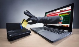 Cảnh báo chỉ một cú chạm màn hình có thể đánh cắp cả tài khoản ngân hàng