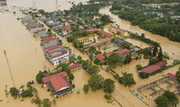 Hỗ trợ người d&#226;n v&#249;ng thi&#234;n tai vượt qua kh&#243; khăn với tinh thần &#39;ai c&#243; g&#236; gi&#250;p nấy&#39;