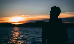 Thanh lọc mối quan hệ: Nghệ thuật r&#250;t lui đ&#250;ng l&#250;c để an y&#234;n