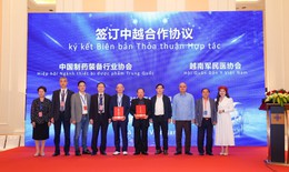 Giao lưu giới thiệu sản phẩm trang thiết bị dược phẩm Trung Quốc tại Việt Nam