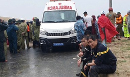 Bộ trưởng Bộ Y tế: Sửa chữa c&#225;c cơ sở y tế bị thiệt hại do b&#227;o, mưa lũ, kh&#244;ng để người d&#226;n thiếu nơi kh&#225;m chữa bệnh