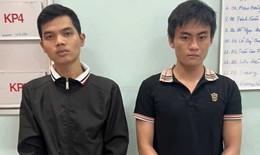 Túng tiền, hai thanh niên dùng vũ lực cướp xe và điện thoại của học sinh lớp 10