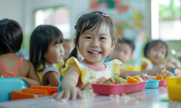 Con ăn b&#225;n tr&#250;: Chuy&#234;n gia dinh dưỡng chỉ c&#225;ch c&#226;n bằng bữa ăn tại nh&#224;