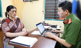 Giúp việc cho cô chồng, cháu dâu lén lấy trộm 2 tỷ đồng