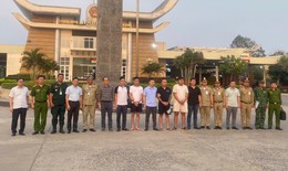 Hơn 2.000 nạn nhân sập bẫy đường dây lừa đảo xuyên quốc gia, 8 đối tượng bị khởi tố