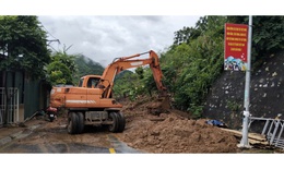 Thanh H&#243;a nỗ lực khắc phục &#225;ch tắc giao th&#244;ng do sạt lở