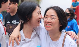 Bộ GD-ĐT quy định chương tr&#236;nh 15 m&#244;n chuy&#234;n thống nhất tr&#234;n cả nước