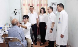 Hơn 600 người d&#226;n H&#224; Tĩnh được kh&#225;m, cấp thuốc miễn ph&#237;