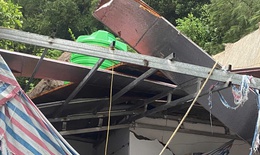 Người d&#226;n sống bất an dưới ch&#226;n n&#250;i Linh Trường