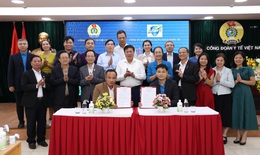 Thứ trưởng Đỗ Xu&#226;n Tuy&#234;n: Tập trung nguồn lực chăm lo ph&#250;c lợi cho đo&#224;n vi&#234;n, người lao động ng&#224;nh y tế