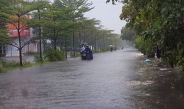 Miền Trung vẫn c&#242;n mưa cực lớn tr&#234;n 700m, rủi ro thi&#234;n tai vẫn rất cao