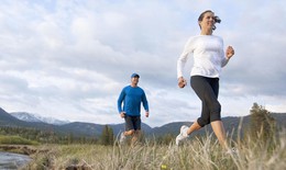 Đi bộ mỗi ng&#224;y gi&#250;p sống thọ hơn