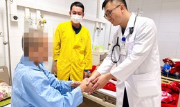 Cứu cụ bà bị uốn ván toàn thể cực hiếm sau phẫu thuật 