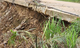 Sạt lở nghi&#234;m trọng tr&#234;n tuyến đường v&#224;o Di t&#237;ch quốc gia đặc biệt Hang Con Moong