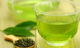 Những ai nên hạn chế uống trà xanh?