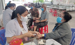 Đông dân nhất nhưng mức sinh thấp nhất: TPHCM điều chỉnh lại chính sách dân số trong giai đoạn mới