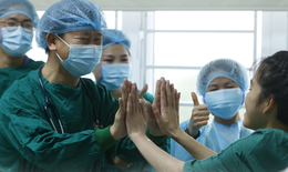 Kh&#225;m sức khỏe định kỳ cho người d&#226;n thể hiện r&#245; n&#233;t sự quan t&#226;m của Đảng, Nh&#224; nước