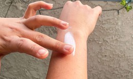 Bộ Y tế thu hồi, tiêu huỷ lô kem chống nắng trên nhãn ghi SPF 45+, kiểm nghiệm chỉ đạt 2
