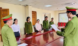 Khởi tố 4 người làm sai thiết kế lan can đá bờ sông Hồng sau bão Yagi