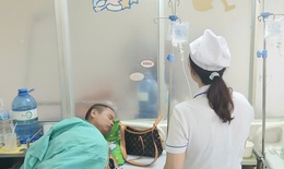 Nạn nh&#226;n vụ sạt lở kinh ho&#224;ng ở Kh&#225;nh H&#242;a: Tỉnh dậy sau tiếng &#39;đ&#249;ng&#39;, người bị thương nằm la liệt