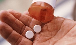 Thuốc trị mỡ m&#225;u n&#234;n uống buổi s&#225;ng hay buổi tối?