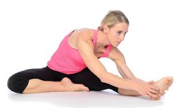 8 b&#224;i tập k&#233;o gi&#227;n đơn giản v&#224; hiệu quả gi&#250;p giảm đau lưng dưới