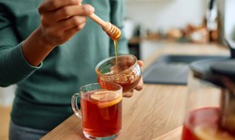 7 loại đồ uống giúp ngừa đau họng - bệnh thường gặp ở giáo viên
