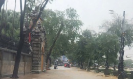 Huế cảnh b&#225;o mưa lũ, một số tuyến đường ngập trở lại