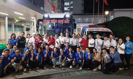 &#39;Chuyến xe Sức khỏe - Thương về miền Trung&#39; l&#234;n đường hỗ trợ Kh&#225;nh H&#242;a sau mưa lũ