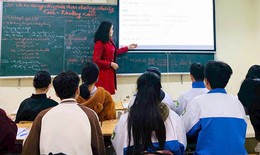 Gần 10.000 giáo viên Hà Nội chờ đợi từ kỳ họp HĐND