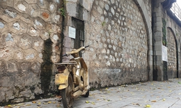 H&#224; Nội: 132 v&#242;m cầu đ&#225; dẫn l&#234;n cầu Long Bi&#234;n sắp được &#39;thay &#225;o mới&#39;