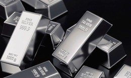 Giá bạc tương lai tăng kỷ lục dù sàn giao dịch Mỹ khiến nhà đầu tư 'như bay trong bóng tối'