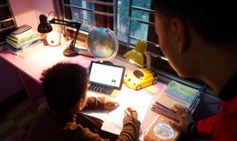 H&#224;nh vi cưỡng &#233;p con học tập qu&#225; sức c&#243; thể bị phạt tới 10 triệu đồng
