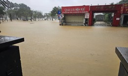 V&#236; sao TP Huế li&#234;n tiếp ngập lũ?