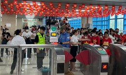 Từ 18/11, kh&#225;ch đi t&#224;u C&#225;t Linh-H&#224; Đ&#244;ng sẽ chuyển sang sử dụng thẻ v&#233; mới