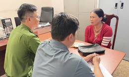 Bắt ‘nữ qu&#225;i’ cướp giật t&#224;i sản của cụ &#244;ng b&#225;n v&#233; số