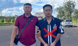 Bắt đối tượng trốn truy n&#227;, xuất cảnh tr&#225;i ph&#233;p sang Campuchia