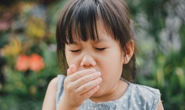 Chuyên gia cảnh báo mối nguy hại từ vi khuẩn thời điểm giao mùa