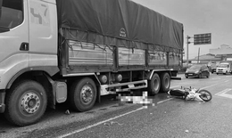 Hai c&#244; g&#225;i tử vong sau va chạm &#244; t&#244; tải