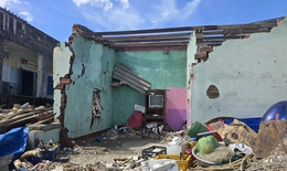 8 người chết v&#224; mất t&#237;ch, gần 27 ngh&#236;n ng&#244;i nh&#224; bị sập, hư hỏng do b&#227;o số 13