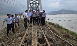Đường sắt tạm ngừng nhiều đôi tàu SE từ 2-10/12 do hư hỏng sau mưa lũ