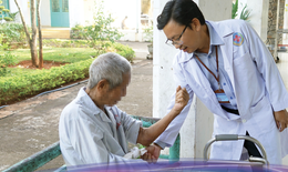 TPHCM khẩn trương hỗ trợ tiền ăn cho bệnh nh&#226;n phong, HIV, t&#226;m thần