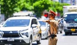 Kh&#244;ng cần mang giấy tờ xe khi tham gia giao th&#244;ng: Đỡ phiền to&#225;i lại c&#244;ng bằng, ch&#237;nh x&#225;c