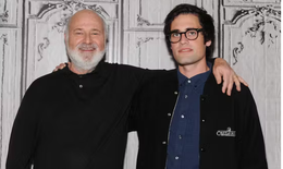 Vợ chồng đạo diễn huyền thoại Hollywood bị sát hại, con trai bị bắt giữ