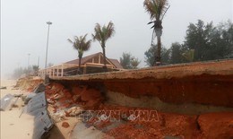 Quảng Trị: Bờ kè bãi tắm cộng đồng Trung Giang sạt lở nghiêm trọng
