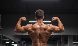 Ăn cơm hay ăn thịt giúp tăng cường cơ bắp tốt hơn?