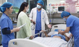 Hôn mê sâu do xuất huyết não, bệnh nhân 87 tuổi hồi phục sau 20 ngày