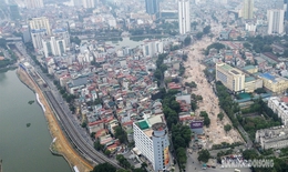 Dãy nhà bám sát trục đường Đê La Thành biến mất, lộ diện mặt bằng 'khổng lồ' của Vành đai 1 